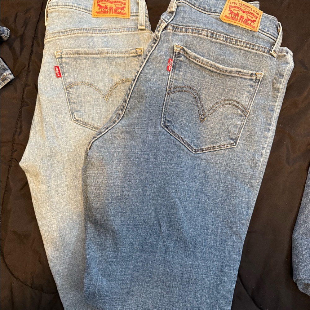 Levi's Classic Bootcut Jeans in Blue